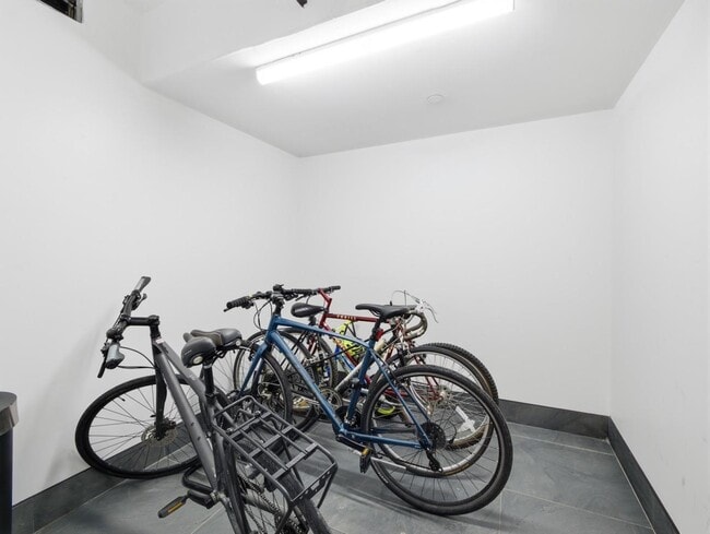 Building Photo - 327 Communipaw Ave