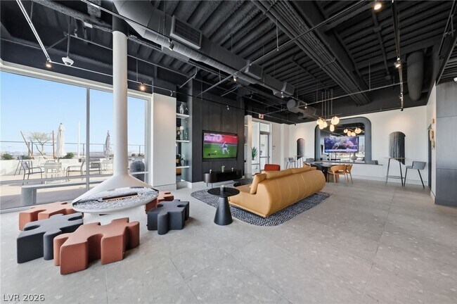 Building Photo - 9238 Soho Sky Ct