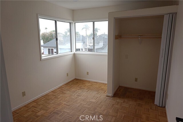 Building Photo - 9281 Woodcrest Dr