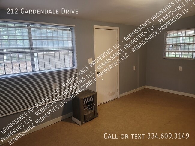 Building Photo - 212 Gardendale Dr