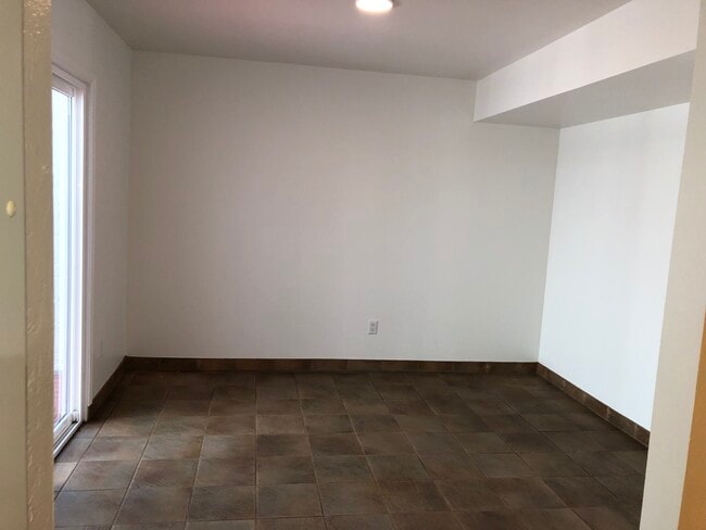 Building Photo - 4241 Sea Pines Ct
