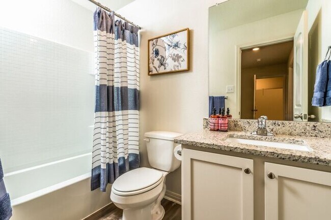 Building Photo - 716 Trinity Trl