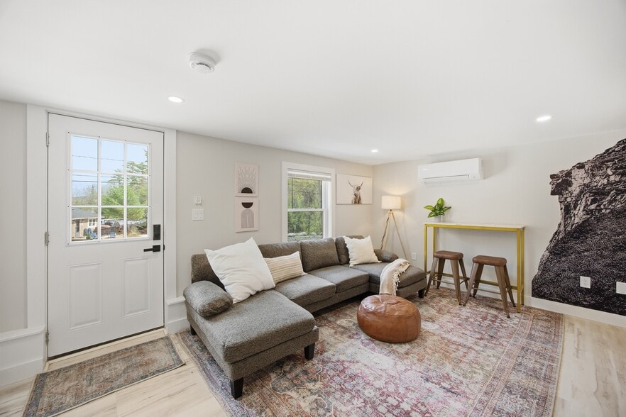 Living Room 2 - 25 Ambrose Avenue