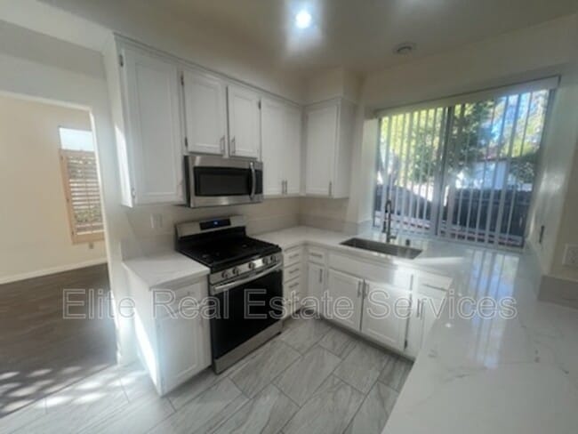 Building Photo - 11373 April Leigh Terrace