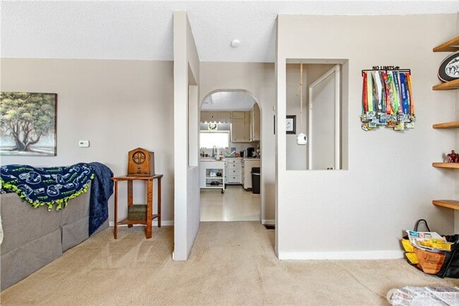 Building Photo - 4 bedroom home in one of Tacoma's most cov...