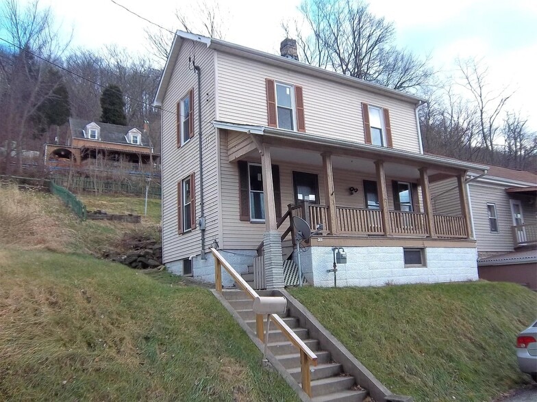 Building Photo - 844 Clifton St