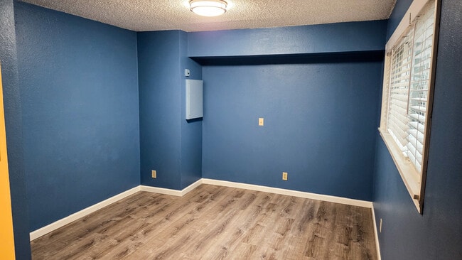 Building Photo - 11734 82nd Ave NE