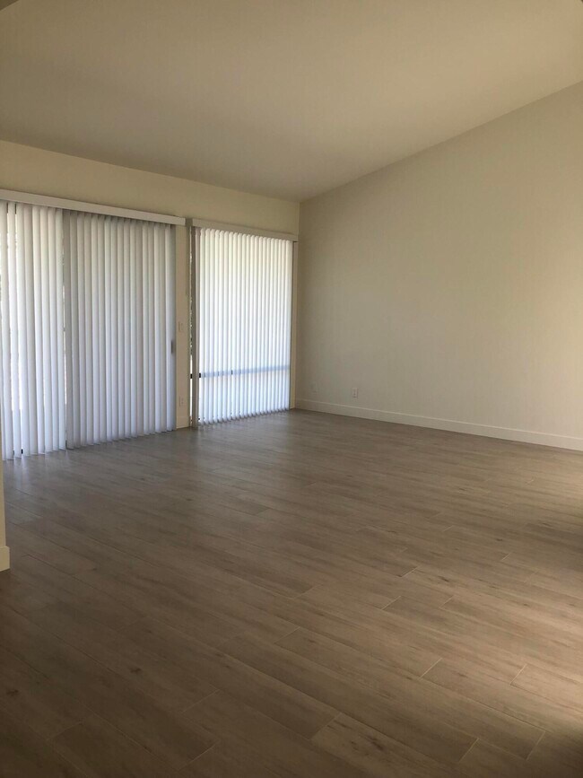 Building Photo - 97 Torremolinos Dr