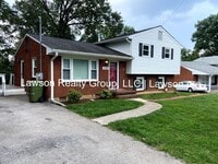 Building Photo - Updated Split Level Home in Salem