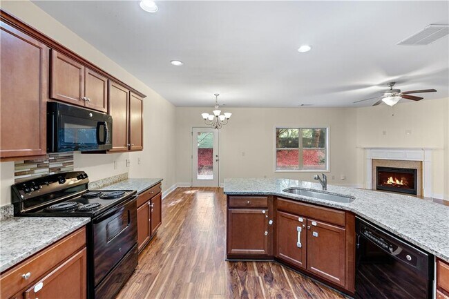 Building Photo - 204 Britt Dr