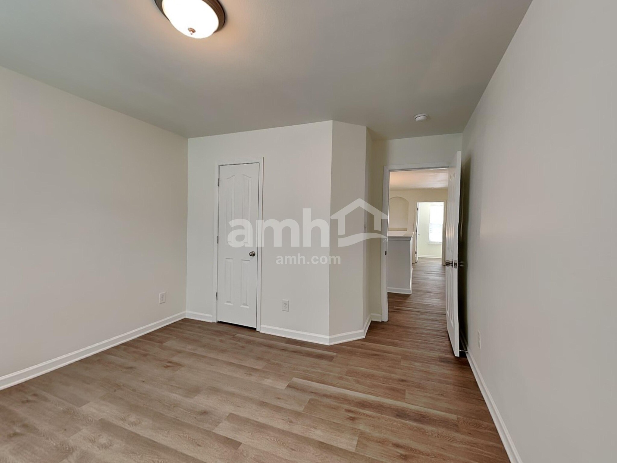 Building Photo - 1409 Paulonia Way