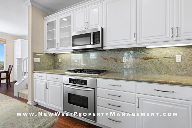 Building Photo - Renovated Carmel Valley 4 Bedroom at Costa...