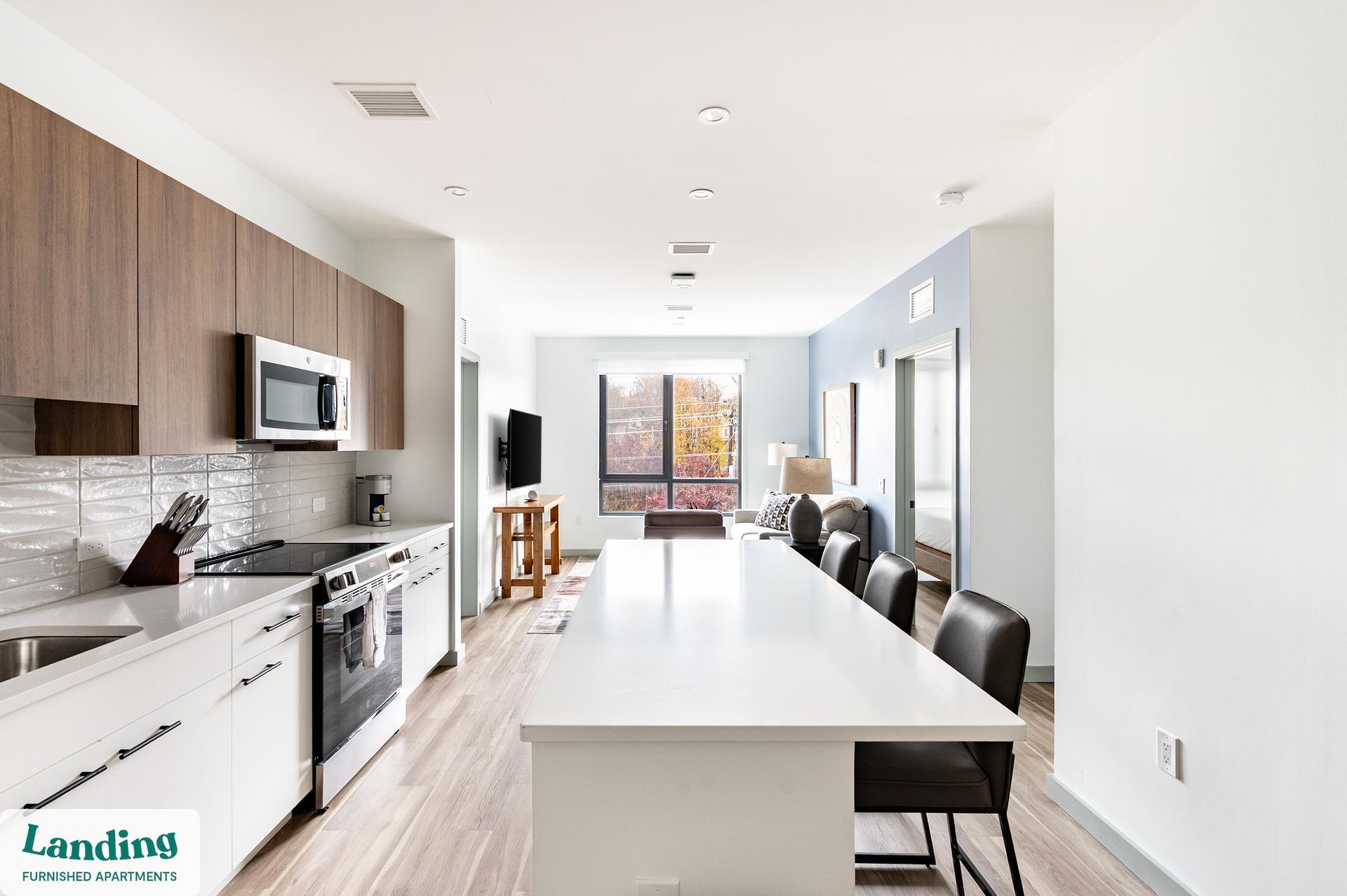 Building Photo - 39 Railroad Ave