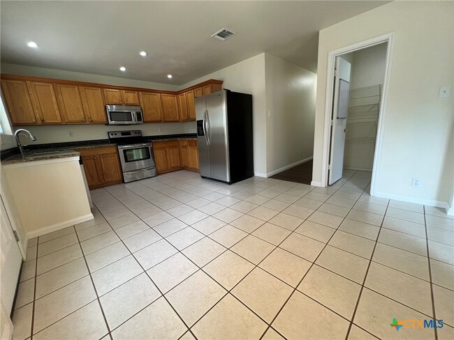 Building Photo - 2038 Castleberry Ridge