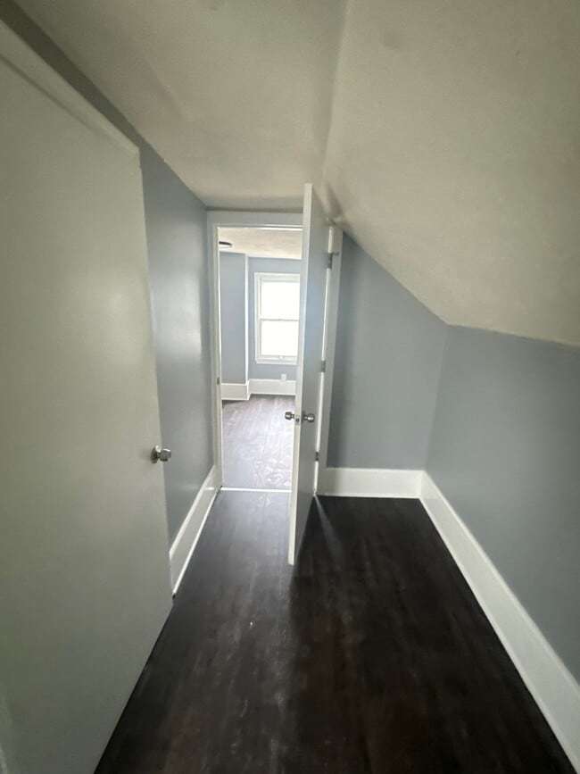 Building Photo - 3788 E 52nd St