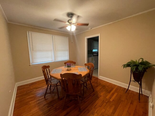 Building Photo - 406 Buie Ct