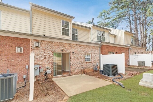 Building Photo - 1102 Pleasant Oaks Ct