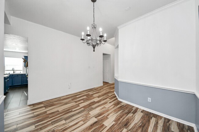 Building Photo - 18318 Farriswood Ct