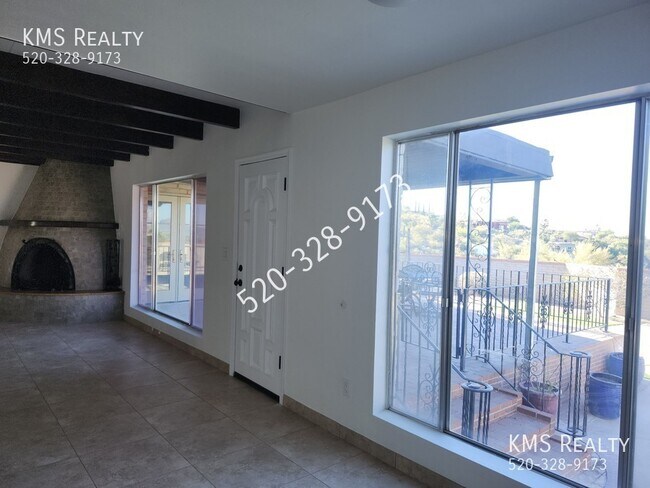 Building Photo - 500 E Eden Pl