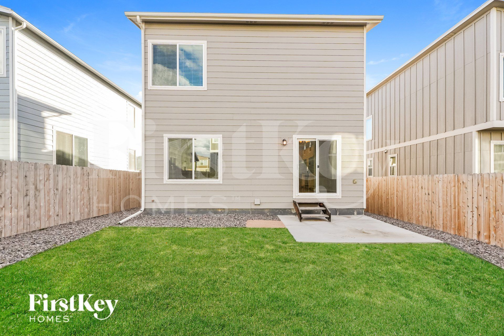 Building Photo - 11156 Murrelet Dr