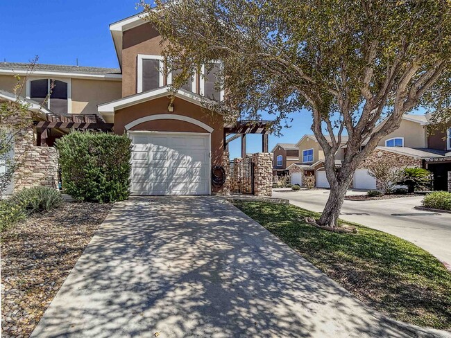 Primary Photo - 2619 San Isidro Pkwy