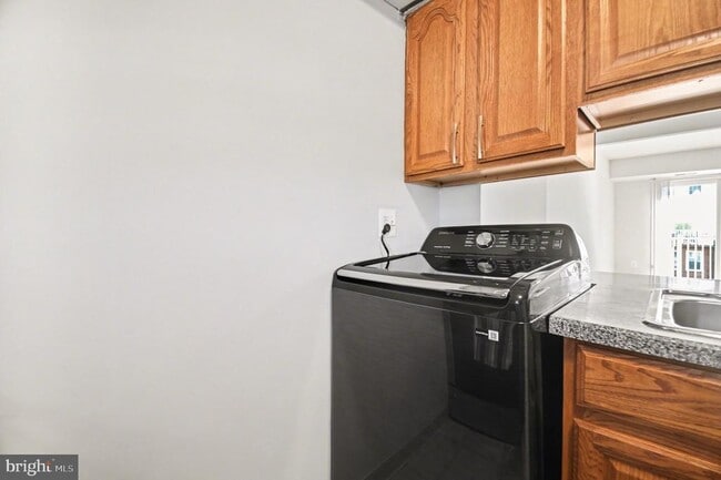 Building Photo - 14431 St Germain Dr