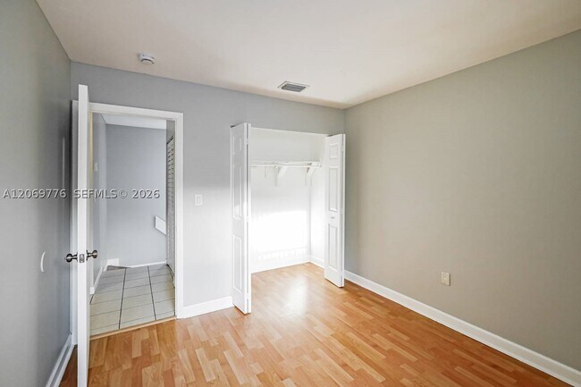 Building Photo - 14736 SW 92nd St
