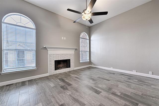 Building Photo - 4109 Pinewood Dr