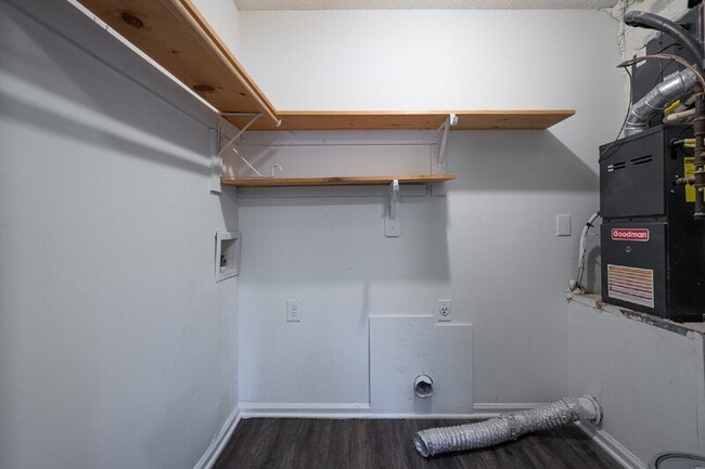 Building Photo - 1108 Cousins Rd