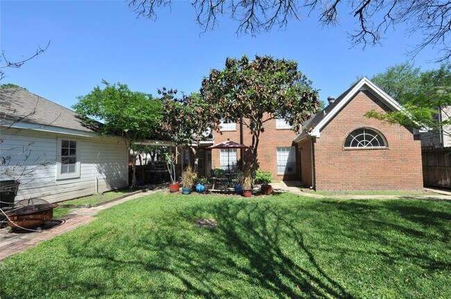 Building Photo - 1711 S Medio River Cir