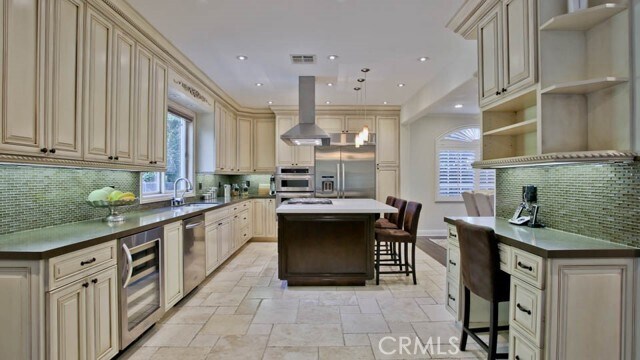 Building Photo - 4461 Stern Ave