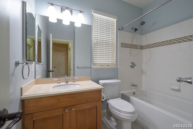 Building Photo - 5 Bed 3 Bath in Ka Makana at Hoakalei