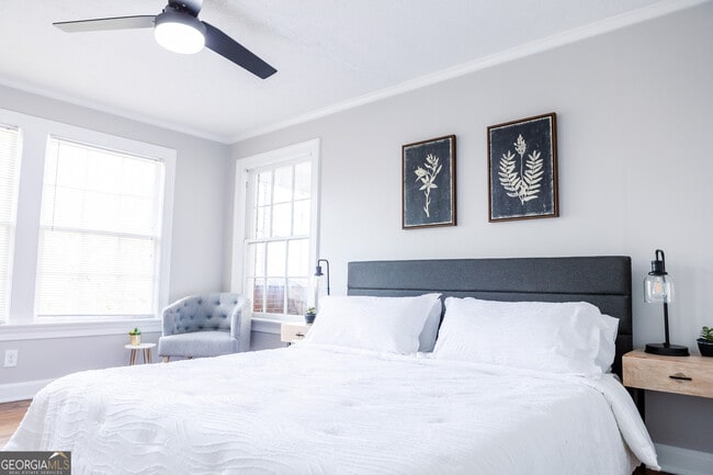 Building Photo - 111 E Screven St