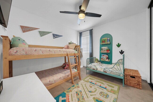 Building Photo - 51685 Avenida Herrera
