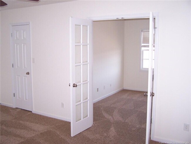 Building Photo - 1753 Cherrypoint Dr