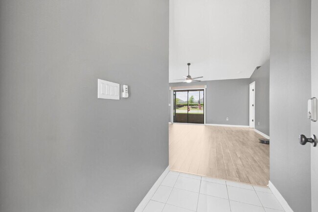 Building Photo - 3-Bedroom Coastal Home Minutes From the Beach