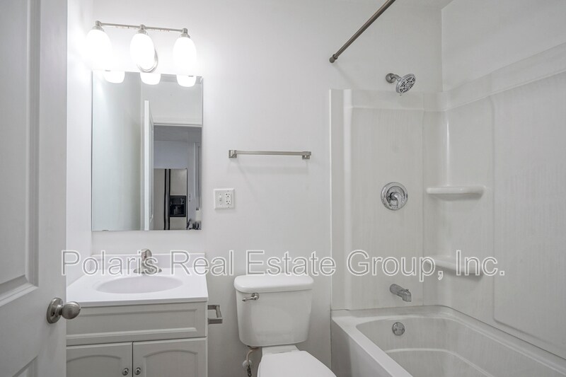 Building Photo - 522 N Lebanon St