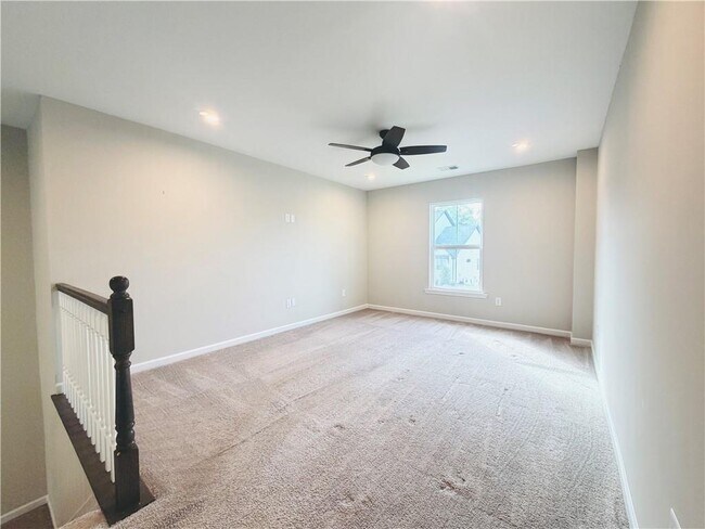 Building Photo - 607 Michigan Cir