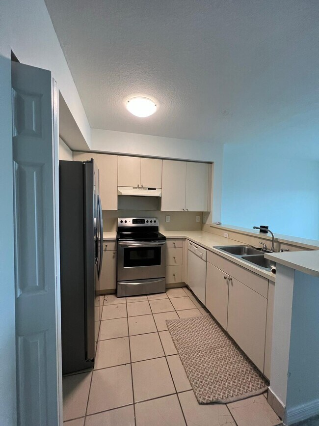 Building Photo - 11060 SW 196th St