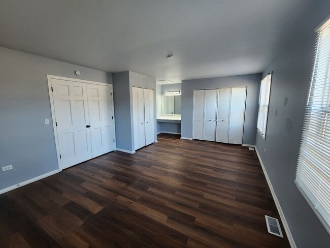 Building Photo - 1221 Calico Ave