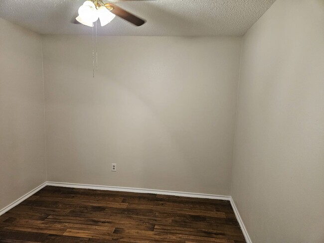 Building Photo - 1773 Glencairn Ln