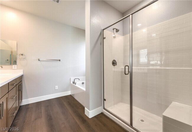 Building Photo - 497 Chestnut Falcon Ave