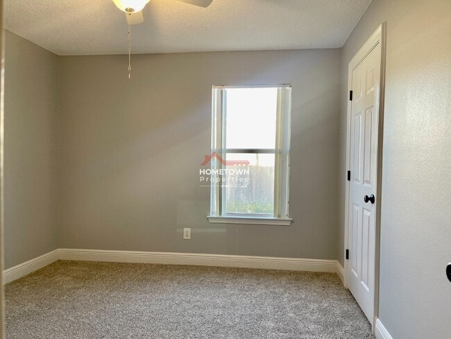 Building Photo - 3/2 Home in Cantonment