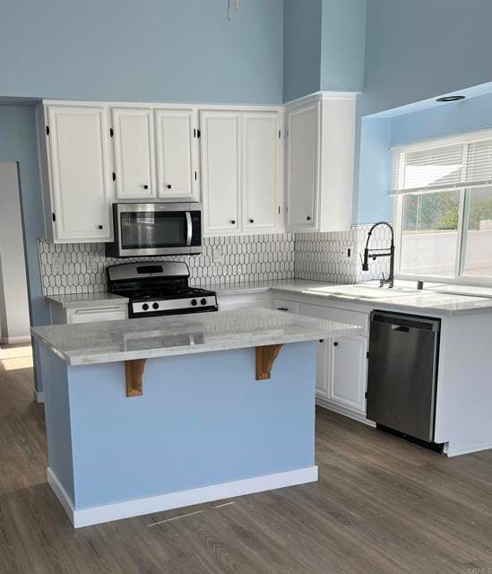 Building Photo - 14234 Stoney Gate Pl