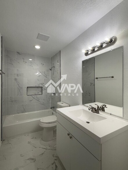 Building Photo - 7102 Grassy Trail