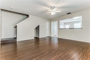 Building Photo - 611 W Walton Way