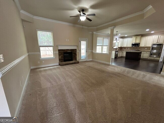 Building Photo - 2942 Dobbs Ct