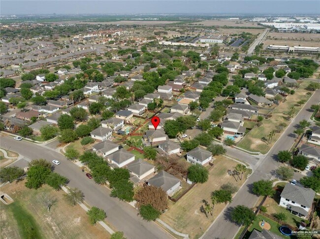 Building Photo - 41 San Fabian St