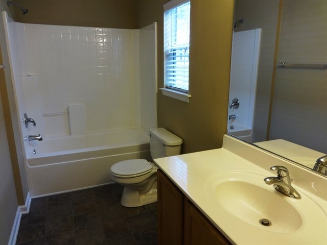 Building Photo - 8777 Tigershark Ave