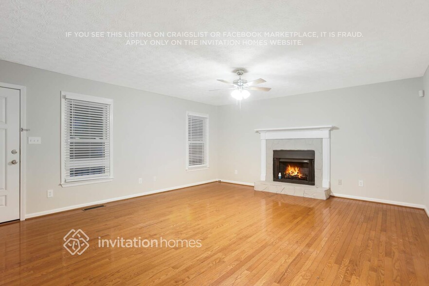 Building Photo - 75 Oak Landing Ct